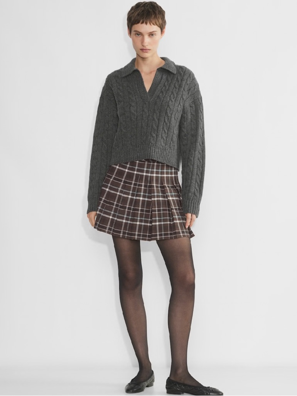 Aritzia Sunday Beat Olive Micro Skirt size 0